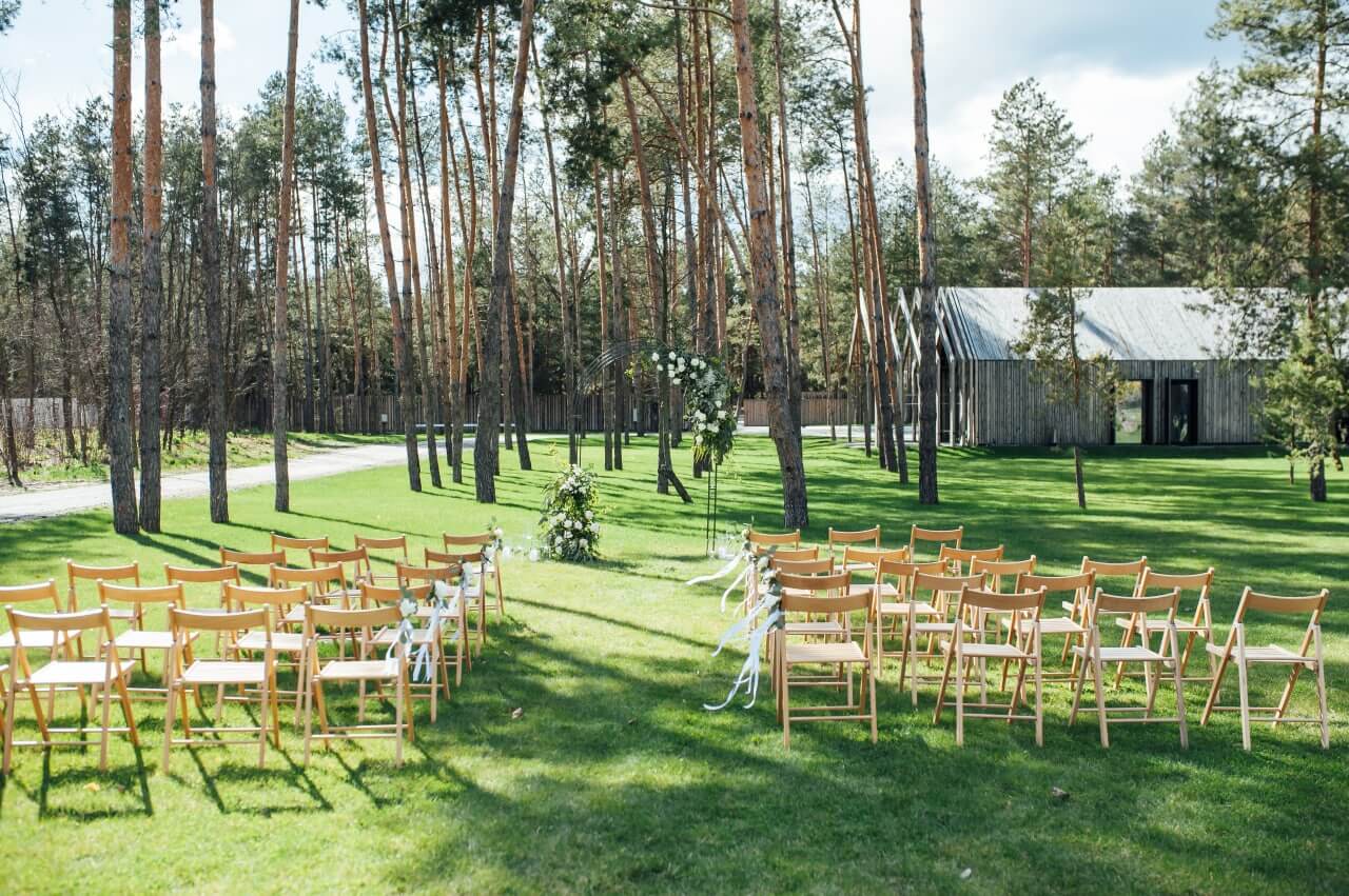 Стоимость выездной регистрации: что входит в услугу