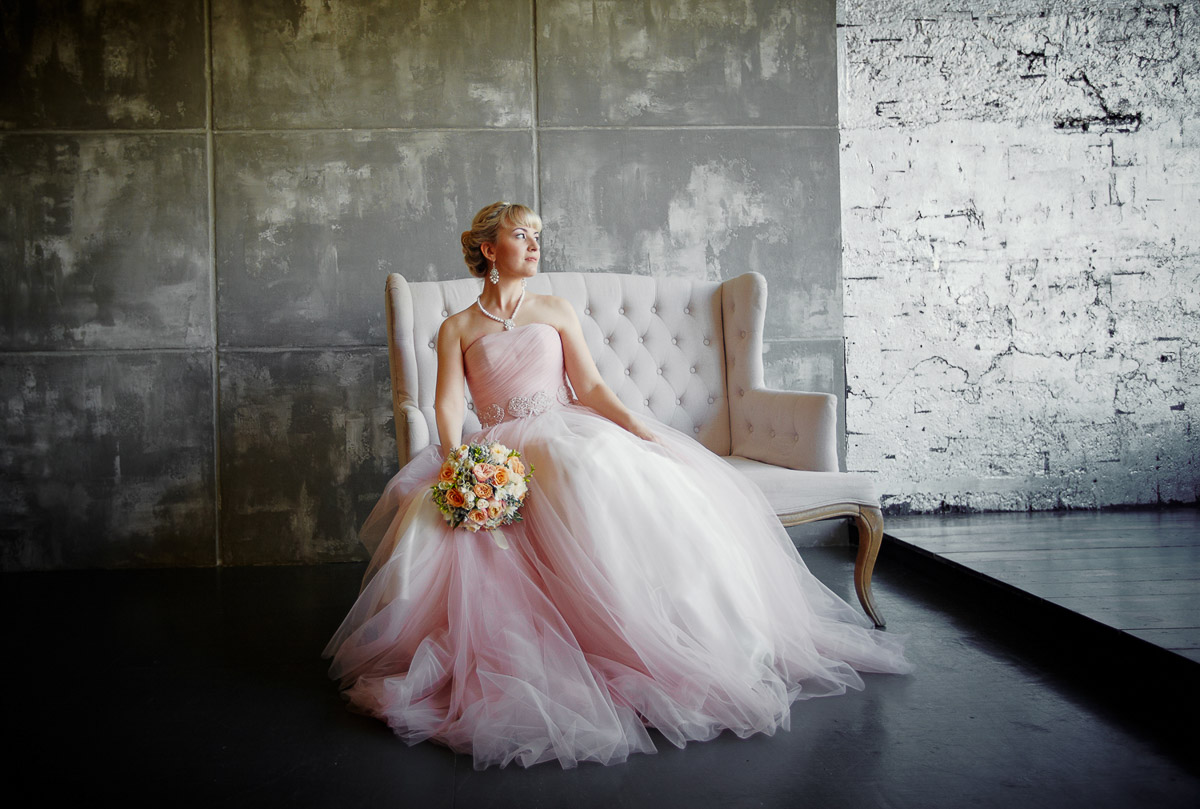 платье на свадьбу в розовом цвете в Москве